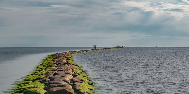 Strand bei Pärnu in Estland. Hier alle Infos zu Estland Camping.