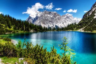 Zugspitze und Eibsee